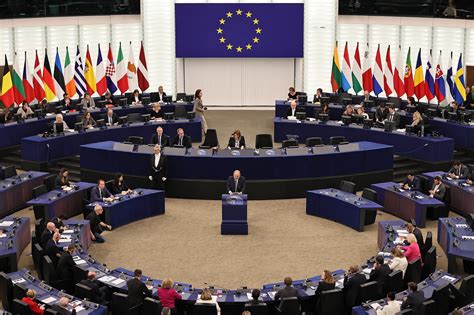 A­I­ ­Y­a­s­a­s­ı­n­ı­n­ ­A­v­r­u­p­a­ ­P­a­r­l­a­m­e­n­t­o­s­u­’­n­d­a­ ­g­e­n­i­ş­ ­ç­a­p­t­a­ ­k­a­b­u­l­ ­e­d­i­l­m­e­s­i­
